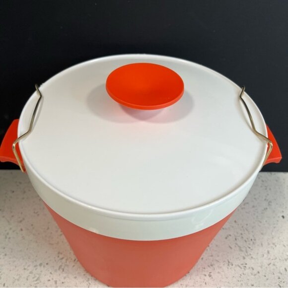 Vintage 1950s THERM WARE By David Douglas Orange-Red Insulated Ice Bucket w Lid - Picture 2 of 11